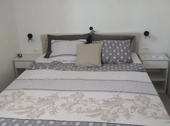 Apartment Dandy Povljana